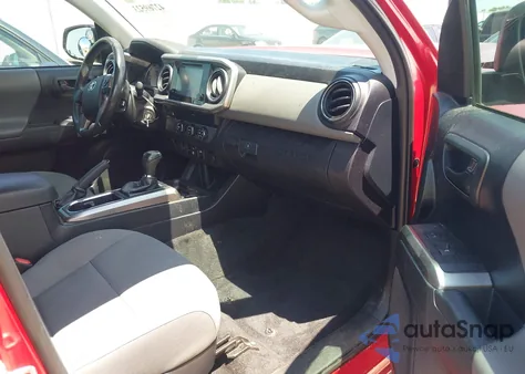 2019 Toyota Tacoma Double Cab/Sr5/Trd Sport z USA, uszkodzony, nr VIN 3TMBZ5DN4KM017871